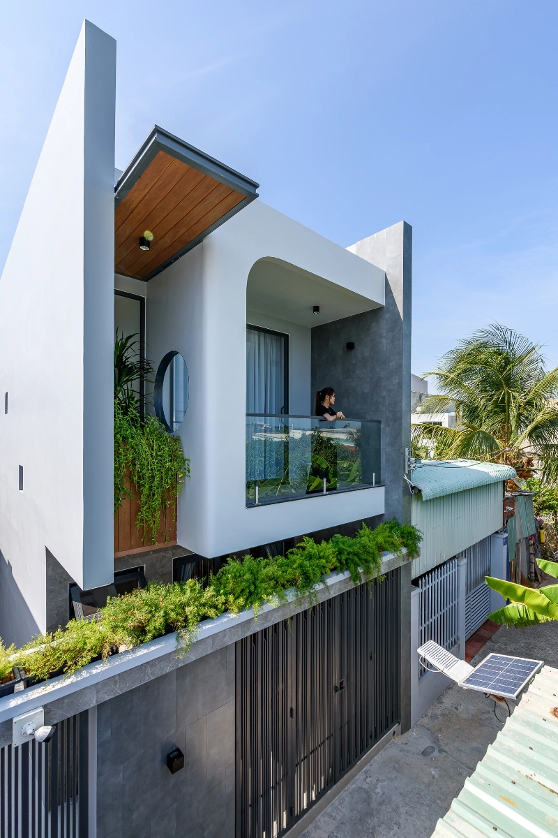 Cải tạo nhà ống 90 m2 xuống cấp thành không gian hiện đại